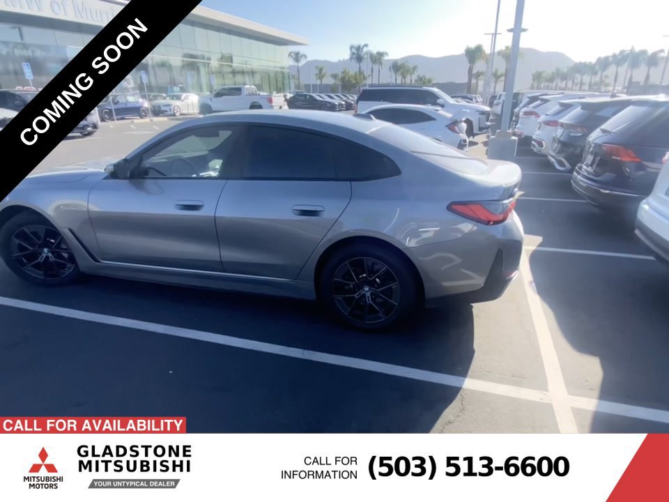 Used 2023 BMW i4 eDrive40 RWD image 3