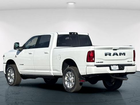New 2026 RAM 2500 Laramie AWD/4WD image 8