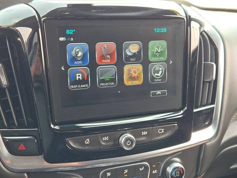 Certified 2019 Chevrolet Traverse LT FWD image 28