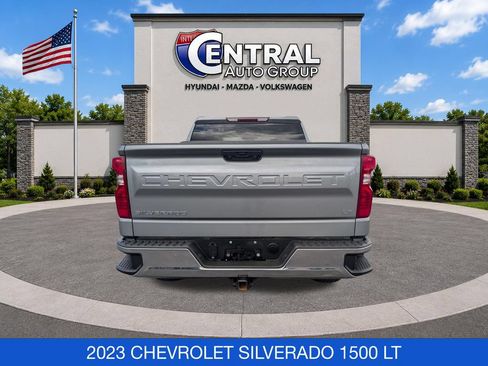 Used 2023 Chevrolet Silverado 1500 LT AWD/4WD image 7
