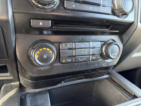 Used 2017 Ford F150 XL w/ Equipment Group 101A Mid image 20