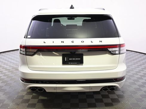 New 2026 Lincoln Aviator Black Label w/ Jet Appearance Package AWD/4WD image 5