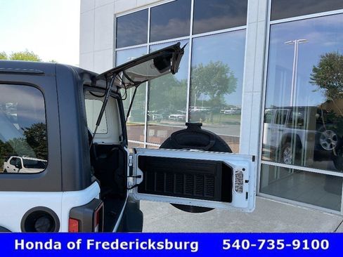 Used 2020 Jeep Wrangler Unlimited Sport S AWD/4WD image 18