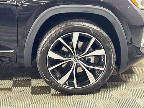 New 2026 Volkswagen Atlas Cross Sport SEL Premium R-Line AWD/4WD image 24