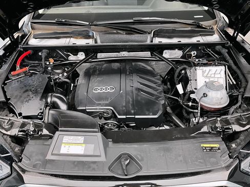 Used 2023 Audi Q5 2.0T Premium Plus w/ Premium Plus Package image 30