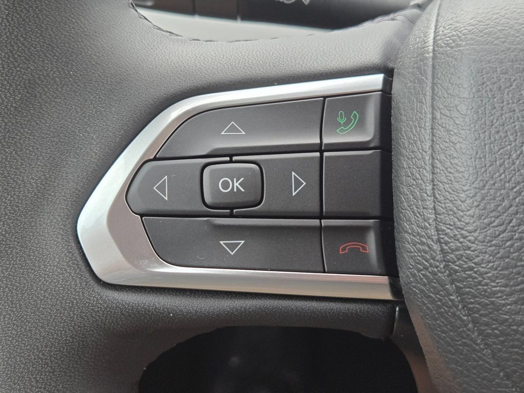 Used 2025 Jeep Compass Limited AWD/4WD image 22