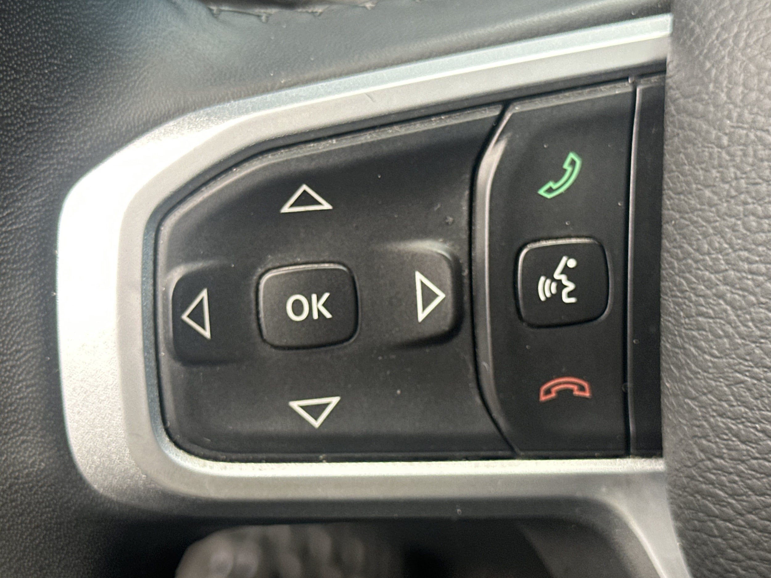 Used 2022 RAM 1500 Laramie RWD image 24