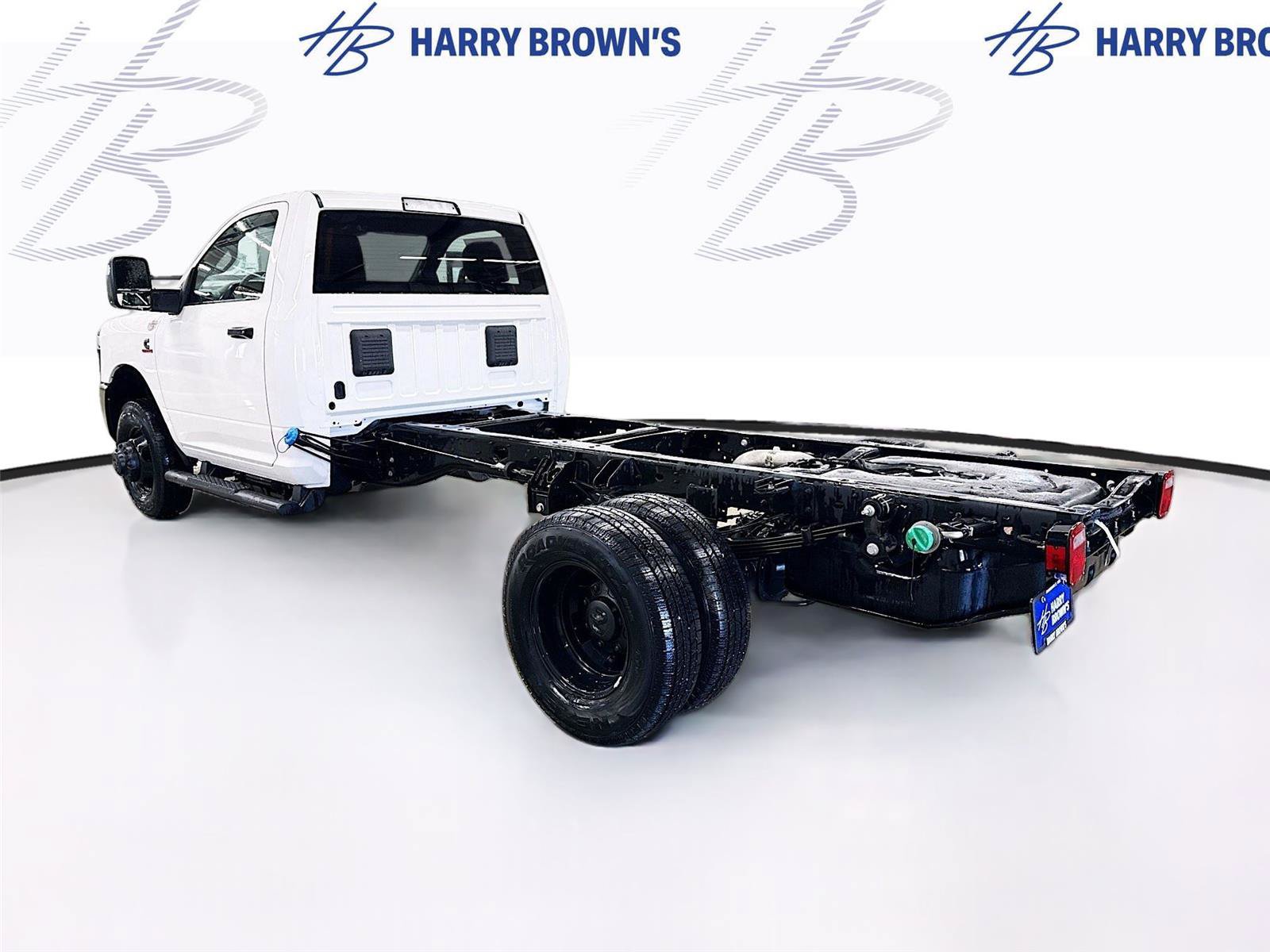 New 2026 RAM 3500 Tradesman AWD/4WD image 22