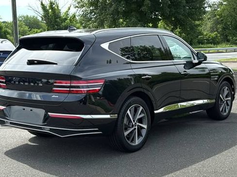 Used 2025 Genesis GV80 2.5T Advanced AWD/4WD image 4