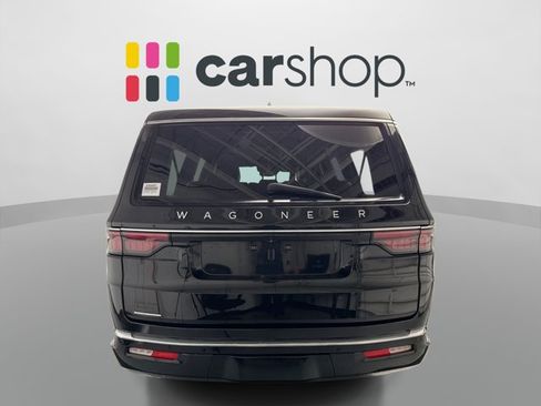Used 2023 Jeep Wagoneer L 4WD w/ Premium Group I image 4