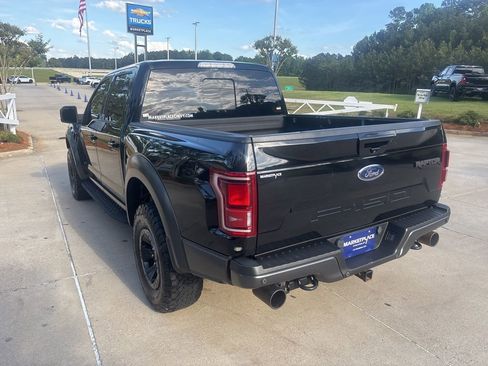 Used 2018 Ford F150 Raptor w/ Equipment Group 802A Luxury image 20