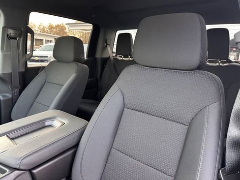 Certified 2025 Chevrolet Silverado 1500 W/T w/ WT Value Package image 25