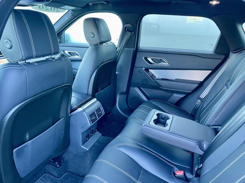Used 2020 Land Rover Range Rover Velar R-Dynamic S image 30