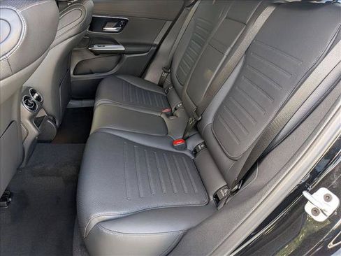 New 2026 Mercedes-Benz GLC 300 image 14