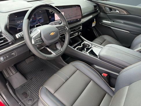 New 2026 Chevrolet Traverse High Country FWD image 4