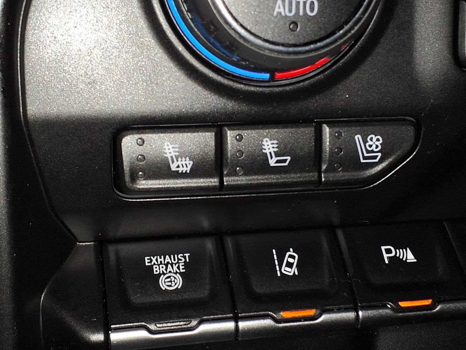 Used 2021 Chevrolet Silverado 2500 High Country AWD/4WD image 18