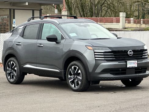 New 2026 Nissan Kicks SV image 9