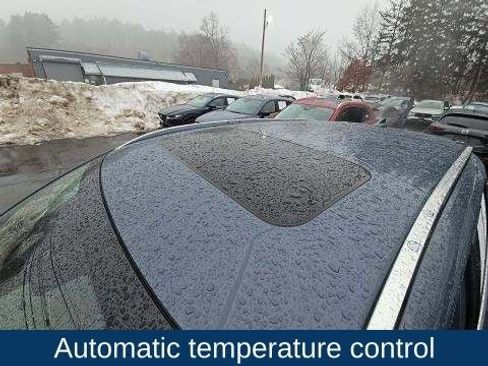 Used 2023 MAZDA CX-9 Carbon Edition image 11