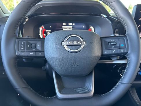 New 2026 Nissan Pathfinder Platinum AWD/4WD image 19