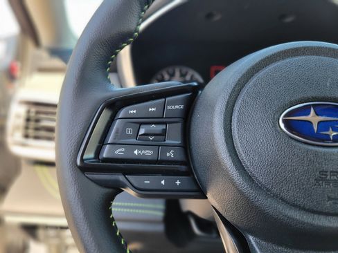 Used 2025 Subaru Outback Onyx Edition image 28