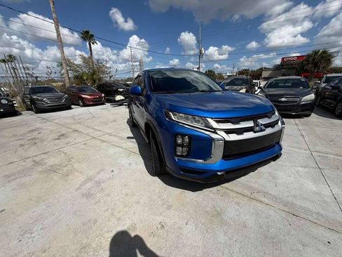 Used 2020 Mitsubishi Outlander Sport Black Edition FWD image 12