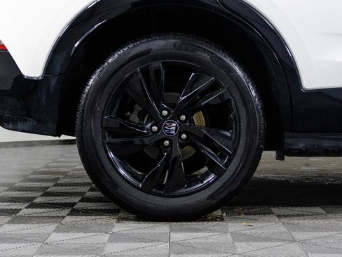 Used 2024 Buick Encore GX Sport Touring image 41