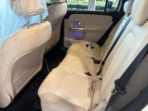 Certified 2022 Mercedes-Benz GLB 250 image 6