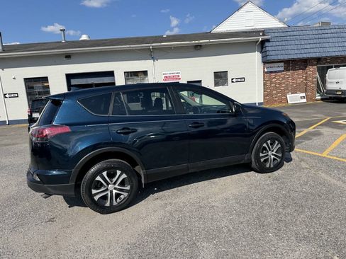 Used 2018 Toyota RAV4 LE w/ All Weather Liner Package AWD/4WD image 7