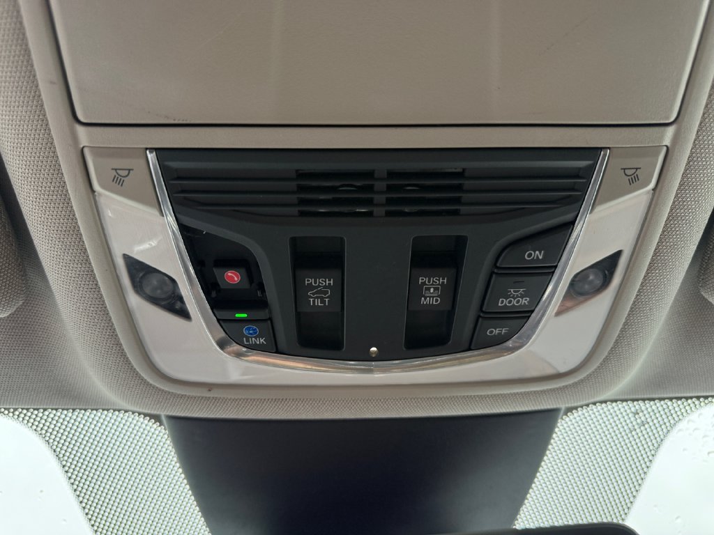 Used 2022 Acura MDX w/ Technology Package AWD/4WD image 20