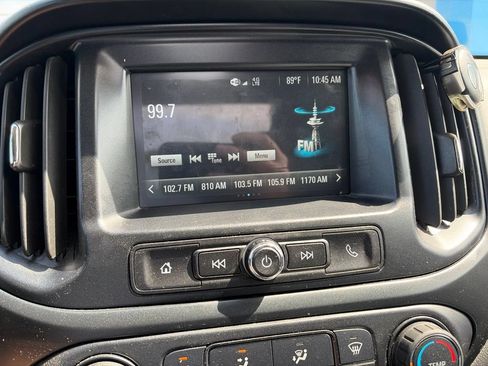 Used 2018 Chevrolet Colorado W/T w/ WT Convenience Package RWD image 8