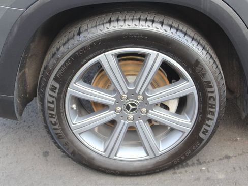 Used 2021 Mercedes-Benz GLS 450 4MATIC image 28