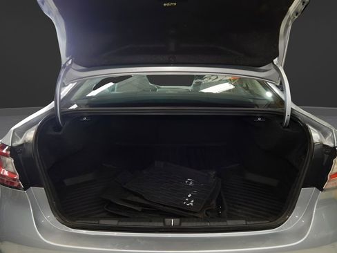 Used 2024 Subaru Legacy Premium image 7