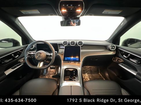 Certified 2026 Mercedes-Benz GLC 300 4MATIC image 9