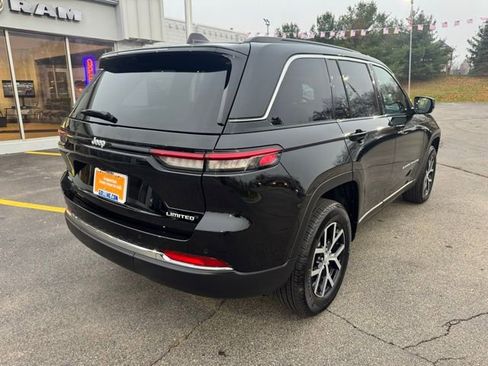 Certified 2025 Jeep Grand Cherokee Limited image 7
