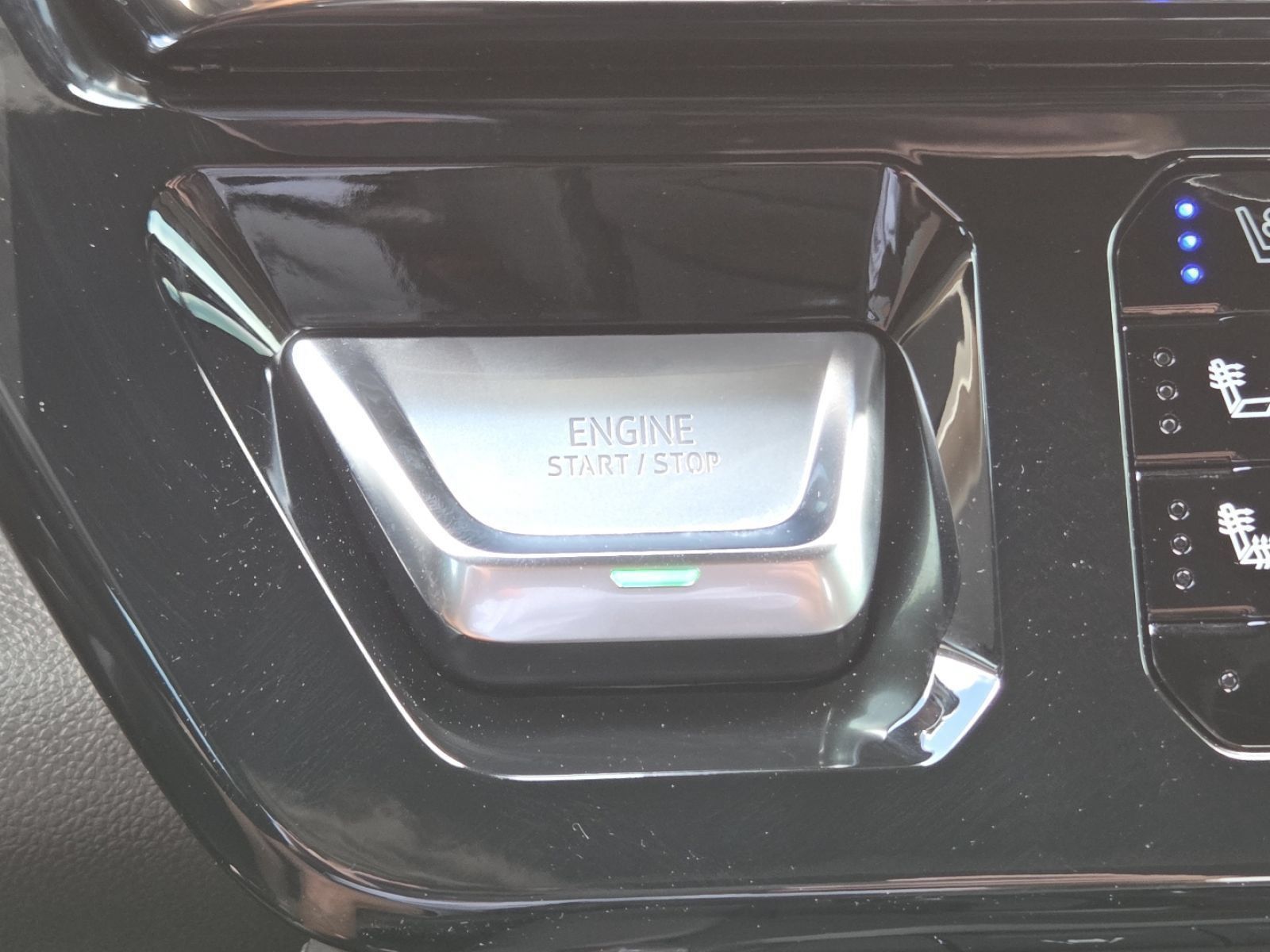 New 2026 GMC Sierra 1500 Denali AWD/4WD image 11
