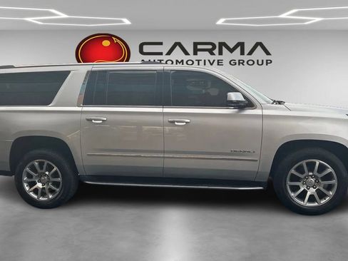 Used 2020 GMC Yukon XL Denali image 6