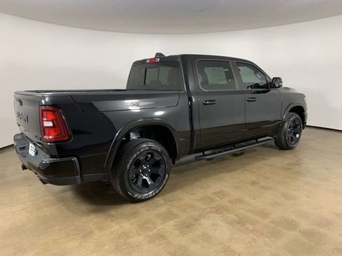 Used 2025 RAM 1500 Big Horn AWD/4WD image 8