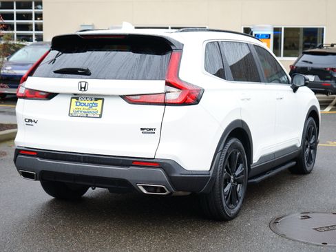 Used 2023 Honda CR-V Sport Touring image 3