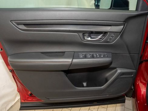 Used 2025 Honda CR-V Sport-L image 13