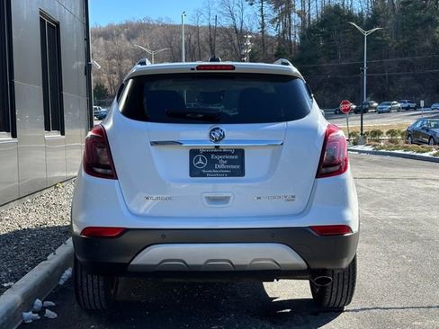 Used 2017 Buick Encore Premium w/ Experience Buick Package image 5