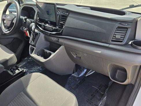Used 2024 Ford Transit 350 XLT RWD image 18