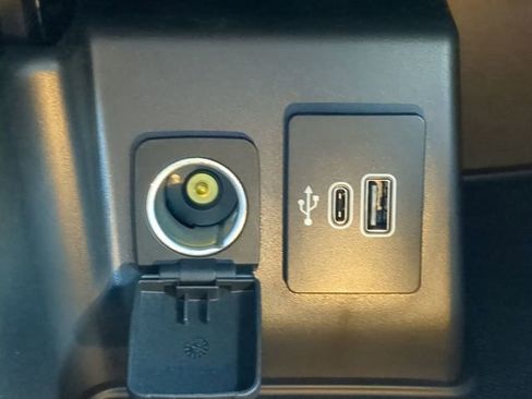 New 2025 Ford Explorer ST-Line image 25