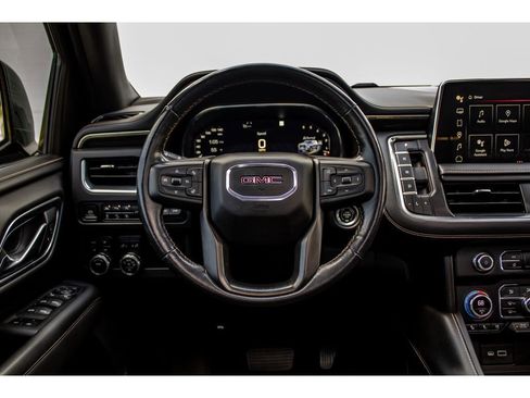 Used 2022 GMC Yukon AT4 w/ Technology Package image 31