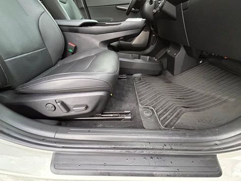 Used 2022 Kia EV6 Wind w/ Wind Technology Package image 41