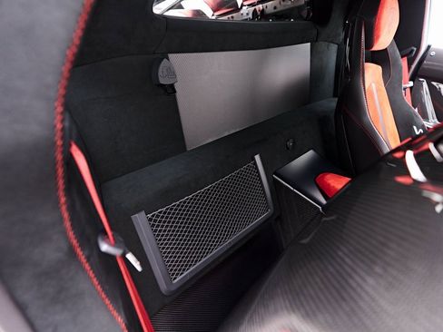 Used 2019 Lamborghini Aventador SVJ image 73