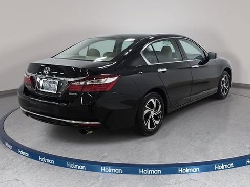 Used 2017 Honda Accord LX image 6