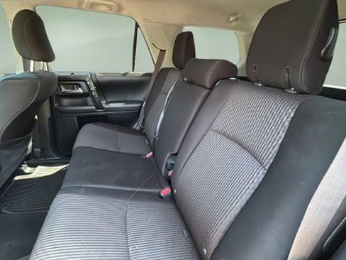 Used 2017 Toyota 4Runner TRD Off-Road AWD/4WD image 19