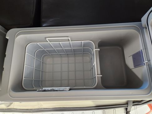 Used 2022 Ford Transit Connect Titanium w/ Trailer Tow Package image 13