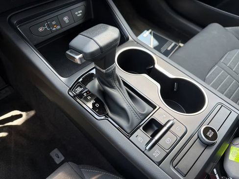 New 2026 Kia K5 LXS FWD image 15