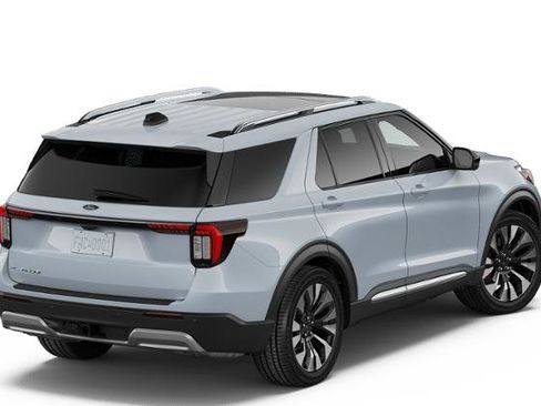 New 2026 Ford Explorer Platinum AWD/4WD image 3